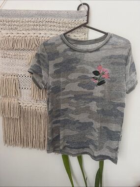 Lucky Brand Muted Camo Floral Embroidery Tee